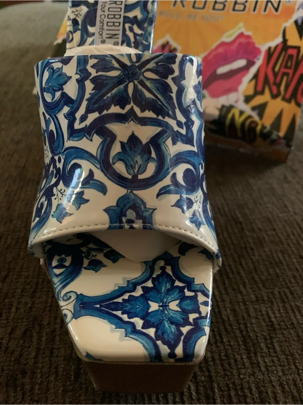 Cape Robbin Moika platform wedge sandals